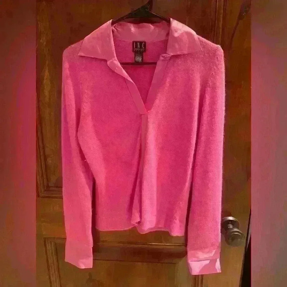 INC Small Pink V neck Sweater - Picture 1 of 2